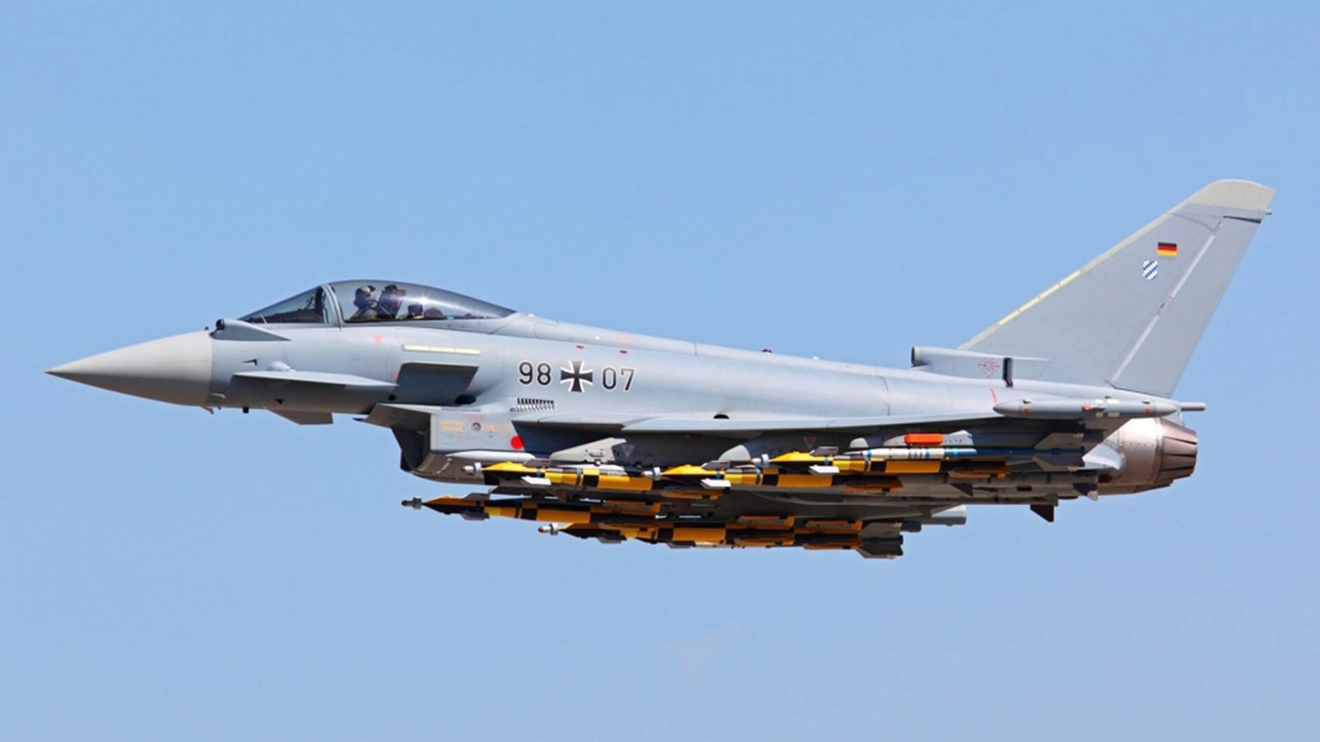 kaiyun登录入口-拜仁慕尼黑客场击败亚特兰大，向小组出线迈进，拜仁慕尼黑对战