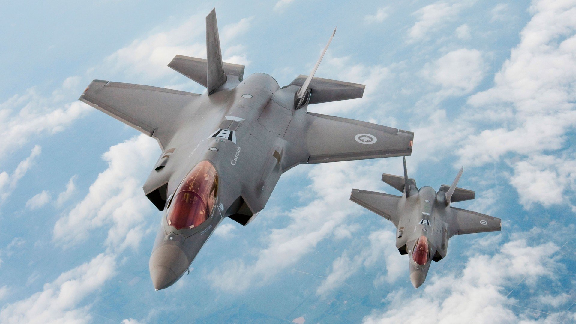 开云入口-里昂围绕核心展开全队进攻节奏，里昂队友